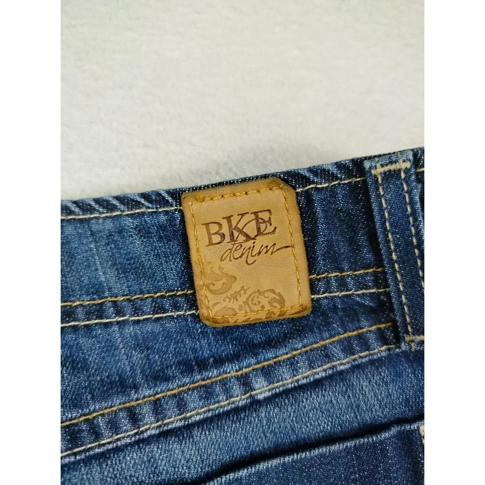 BKE‎ Whitney Jeans Womens 31x29 1/2 Blue Medium Wash Mid Rise Bootcut Denim